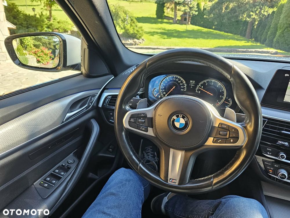 BMW Seria 5 540i xDrive M Sport sport - 25