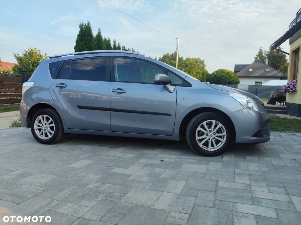 Toyota Verso 1.8 Sol EU5 7os - 3
