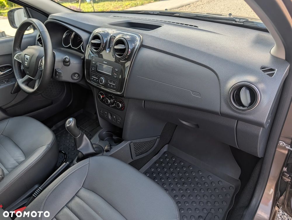 Dacia Sandero 0.9 TCe Laureate S&S - 18