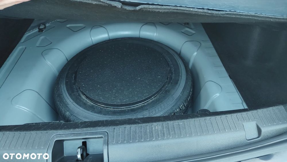 Renault Fluence 1.6 16V Limited - 9