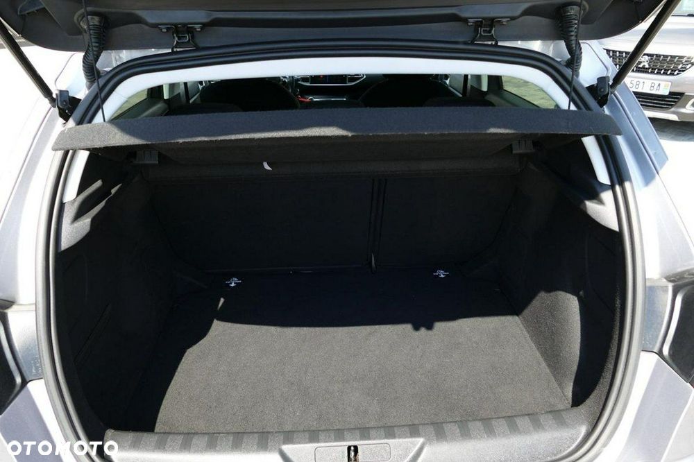 Peugeot 308 PureTech 130 Allure Pack - 30