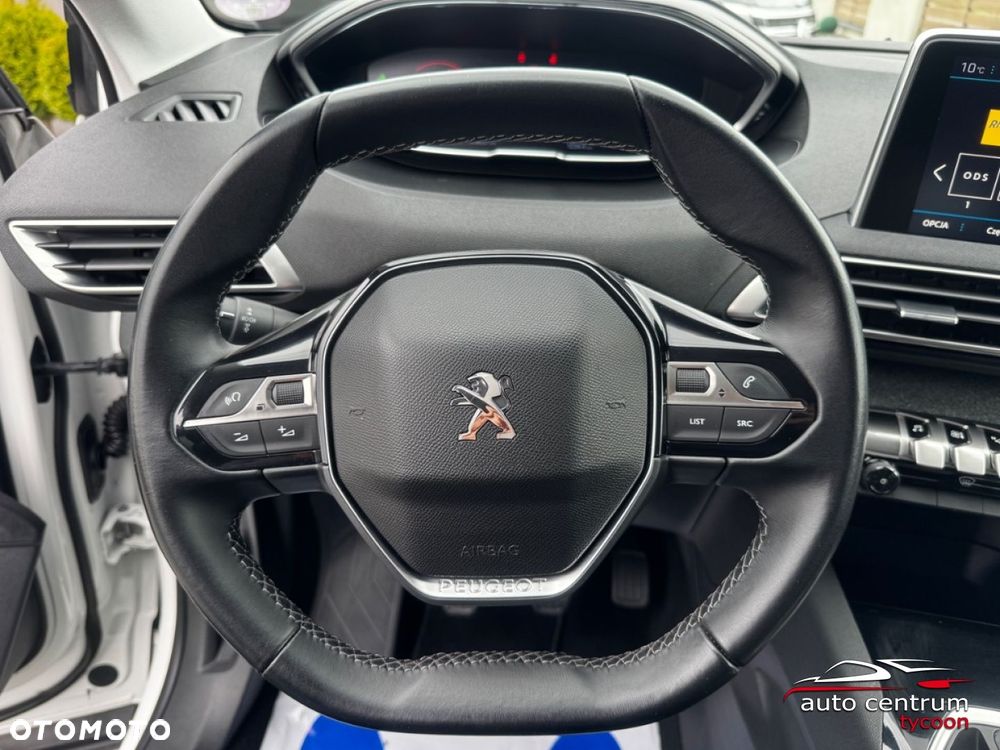 Peugeot 3008 - 28