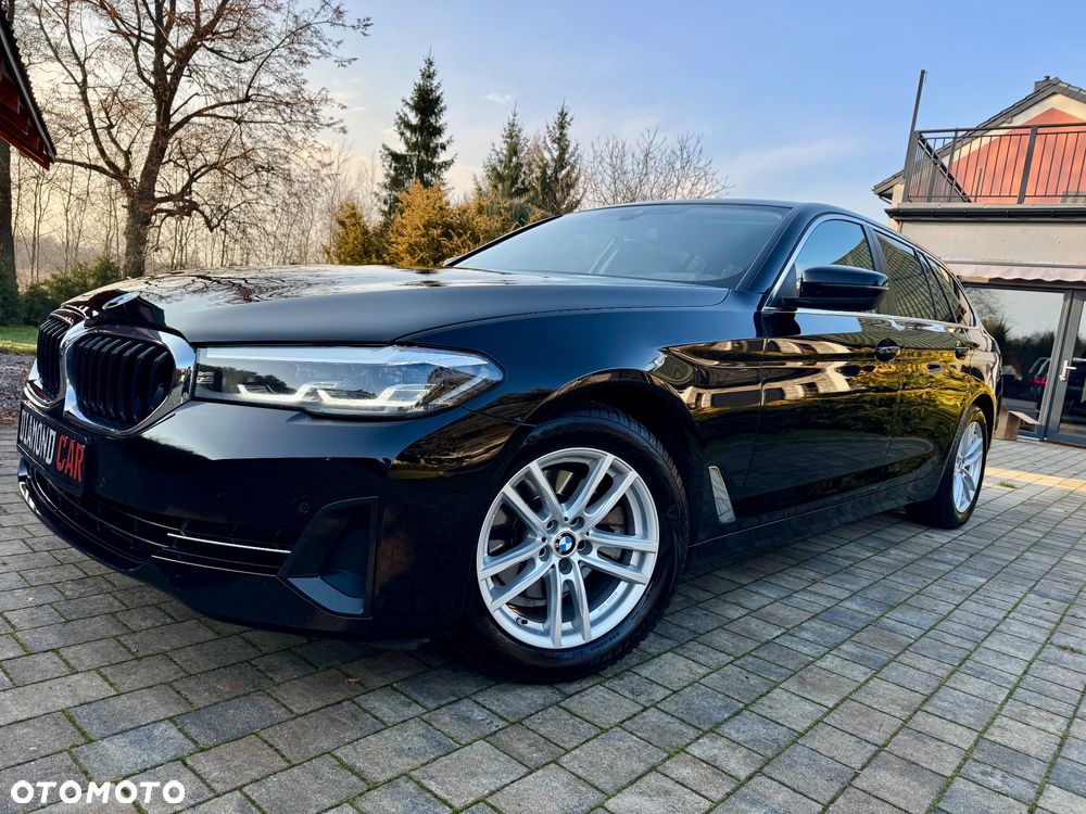 BMW Seria 5 520d Luxury Line - 2