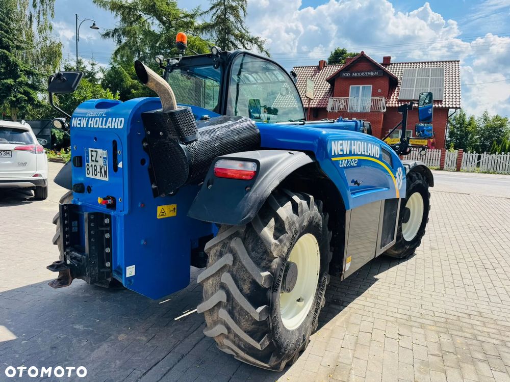 New Holland L7.42 - 6