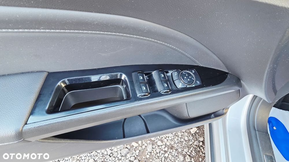 Ford Mondeo 2.0 TDCi Titanium - 18