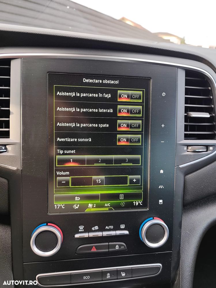 Renault Megane ENERGY dCi Intens - 24