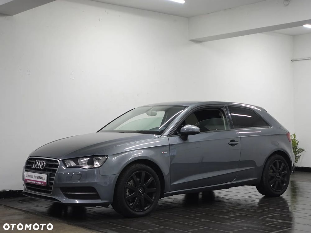 Audi A3 Sportback 2.0 TDI Ambiente - 3