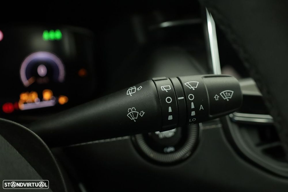 Jeep Compass 1.5 TG e-Hybrid Altitude DCT - 18