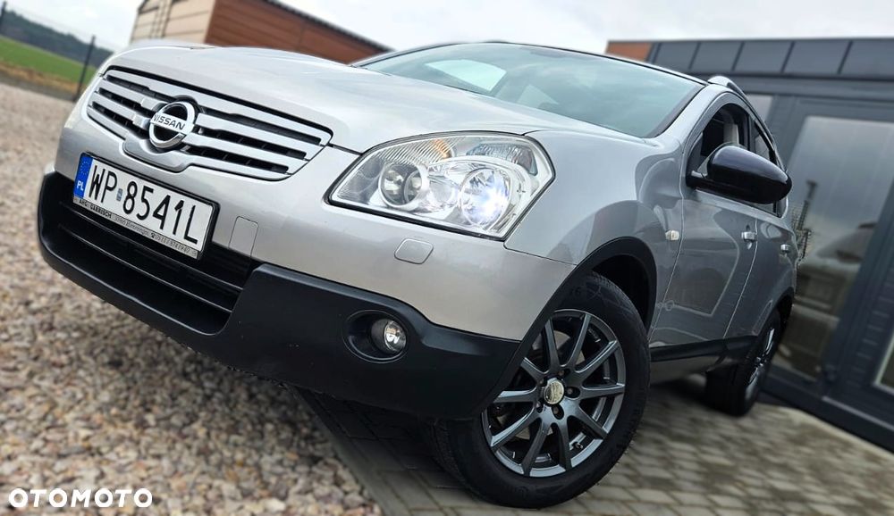 Nissan Qashqai+2 - 9