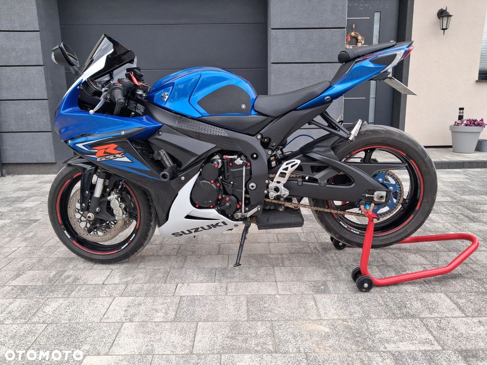 Suzuki GSX-R - 8