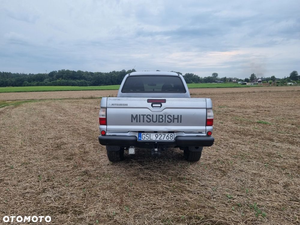 Mitsubishi L200 - 5