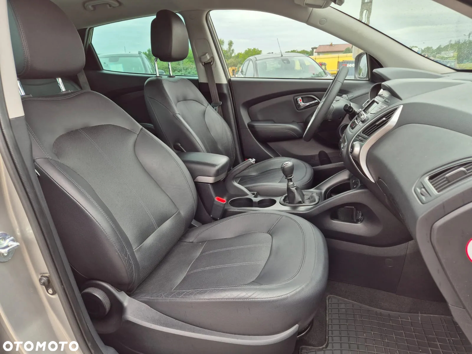 Hyundai ix35 2.0 CRDi Premium 2WD - 22