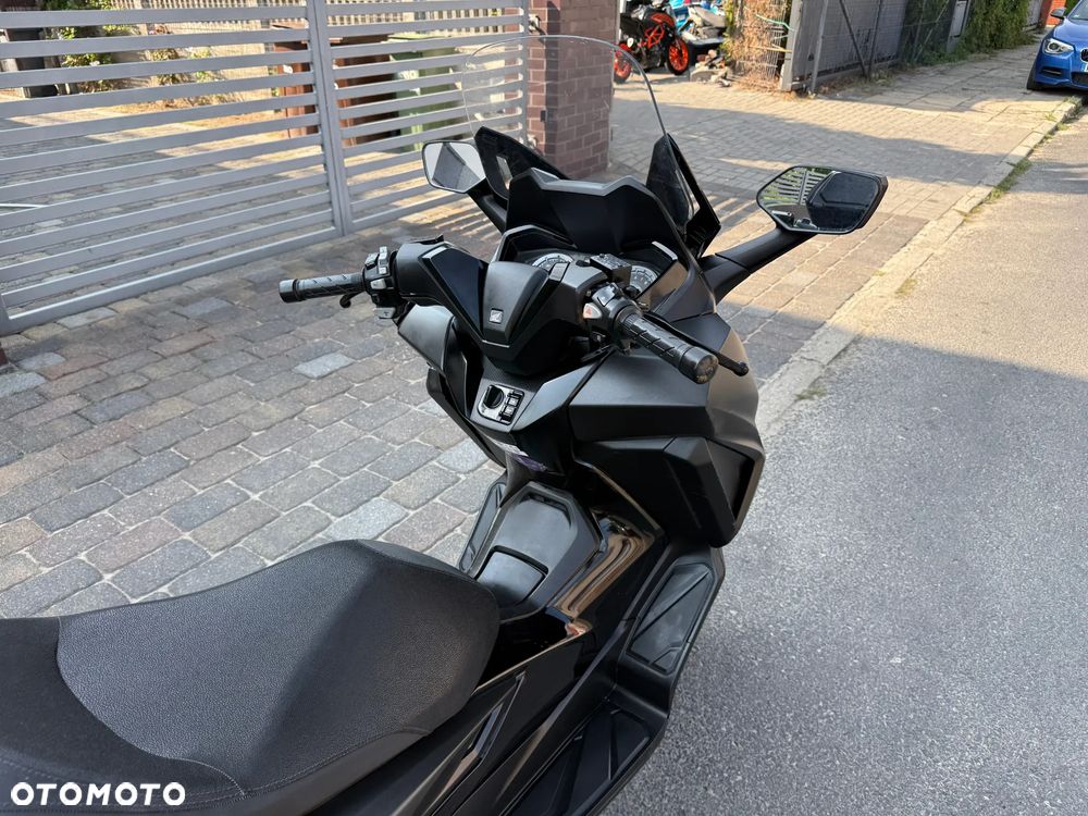 Honda NSS - 24