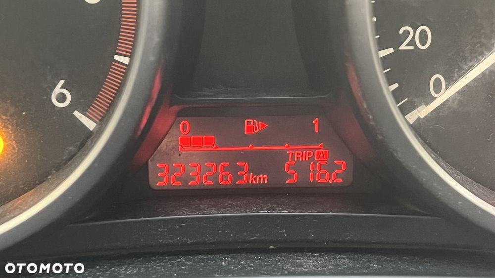 Mazda 5 1.6 CD Exclusive + - 9