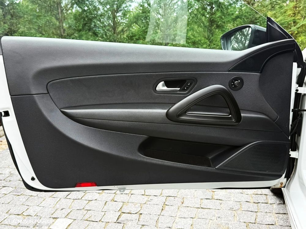 VW Scirocco 2.0 TDI Sport - 10