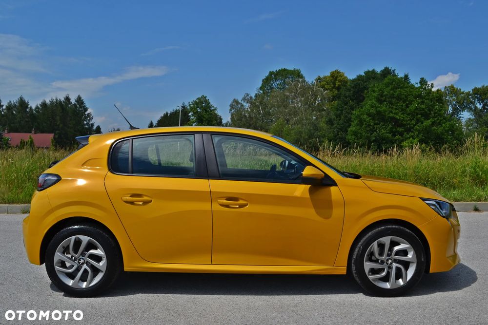 Peugeot 208 - 6