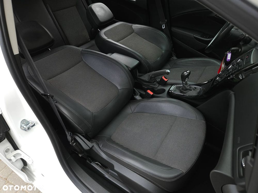 Opel Astra 1.4 Turbo Cosmo - 37
