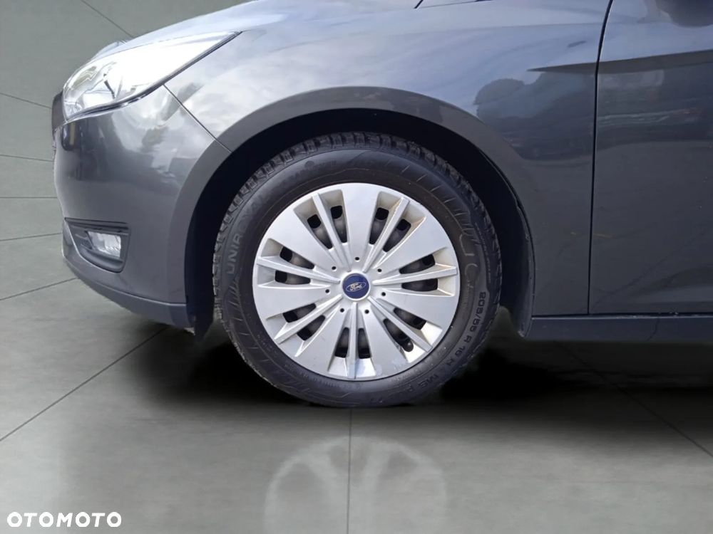Ford Focus 1.6 Gold X - 11