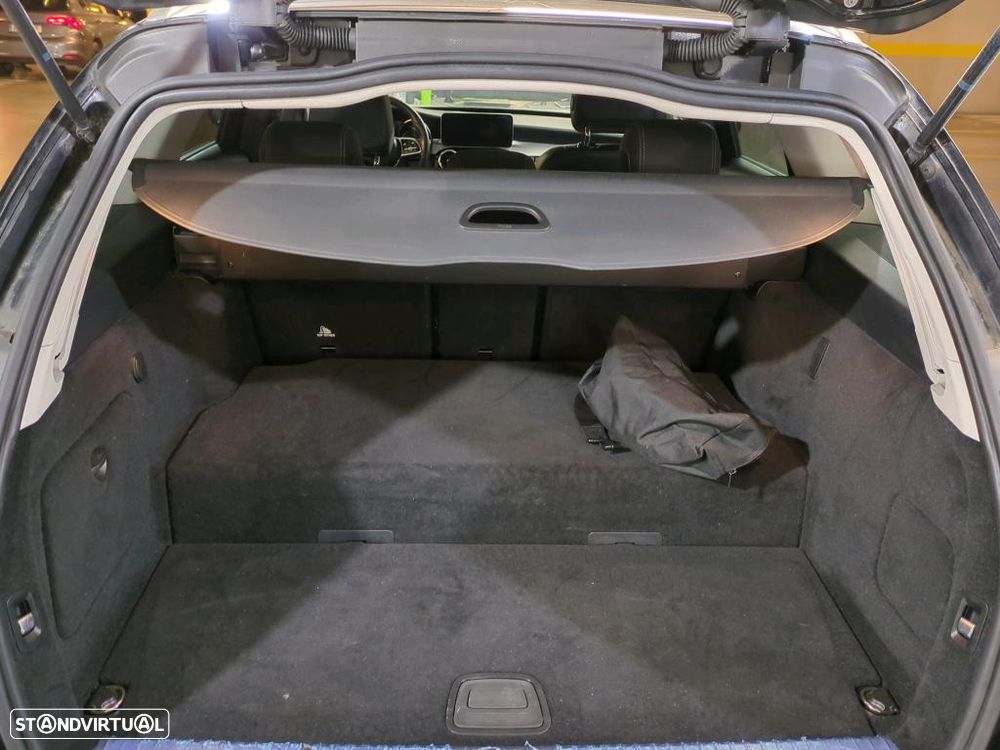 Mercedes-Benz C 300 de Avantgarde - 10