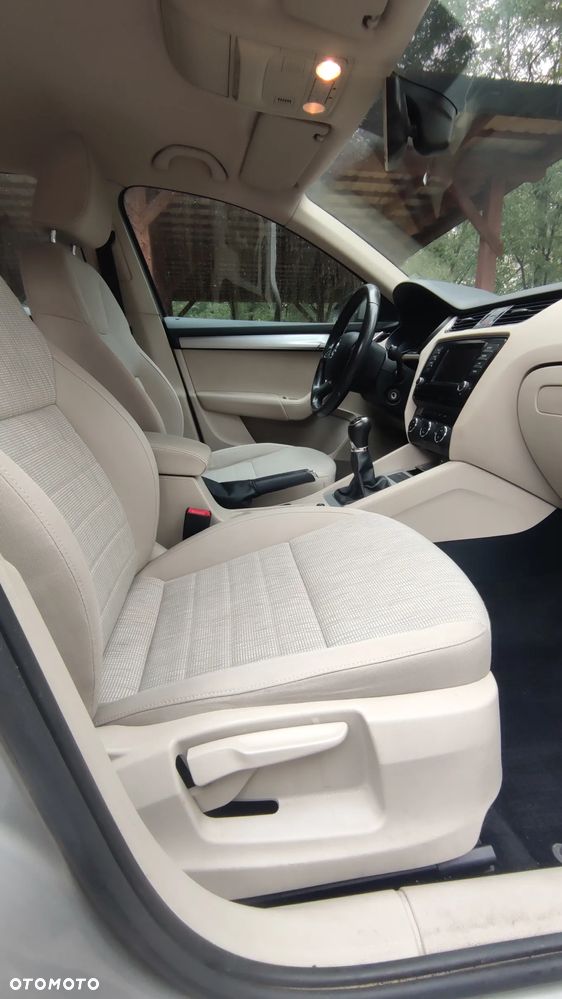 Skoda Octavia 2.0 TDI Elegance - 21
