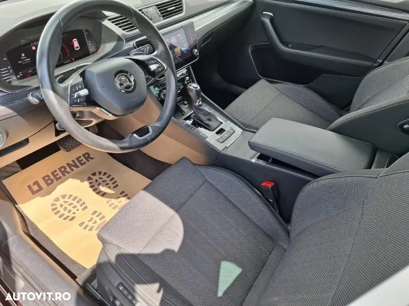 Skoda Superb 2.0 TSI DSG Style - 32