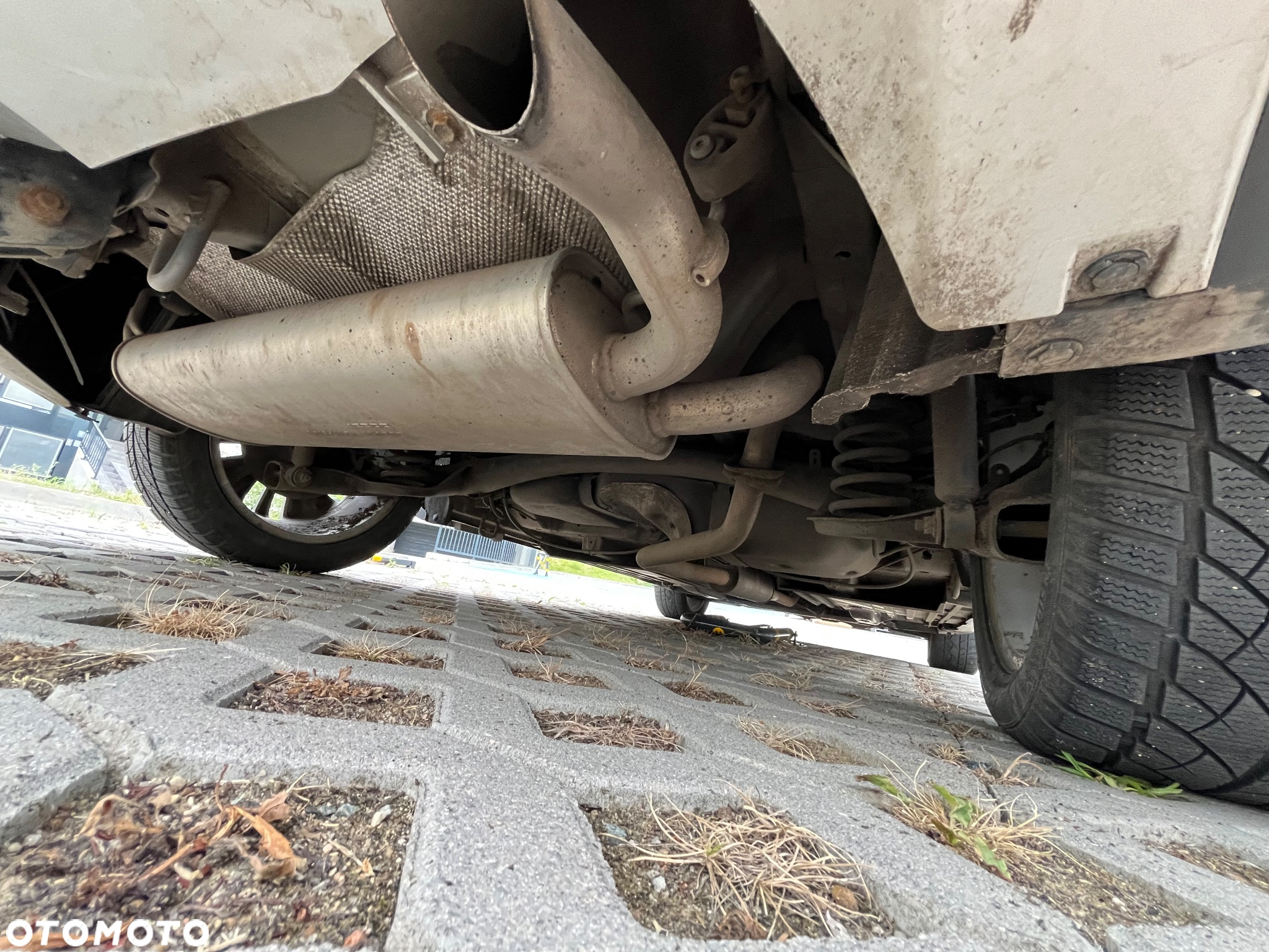 Suzuki SX4 1.6 Premium - 10