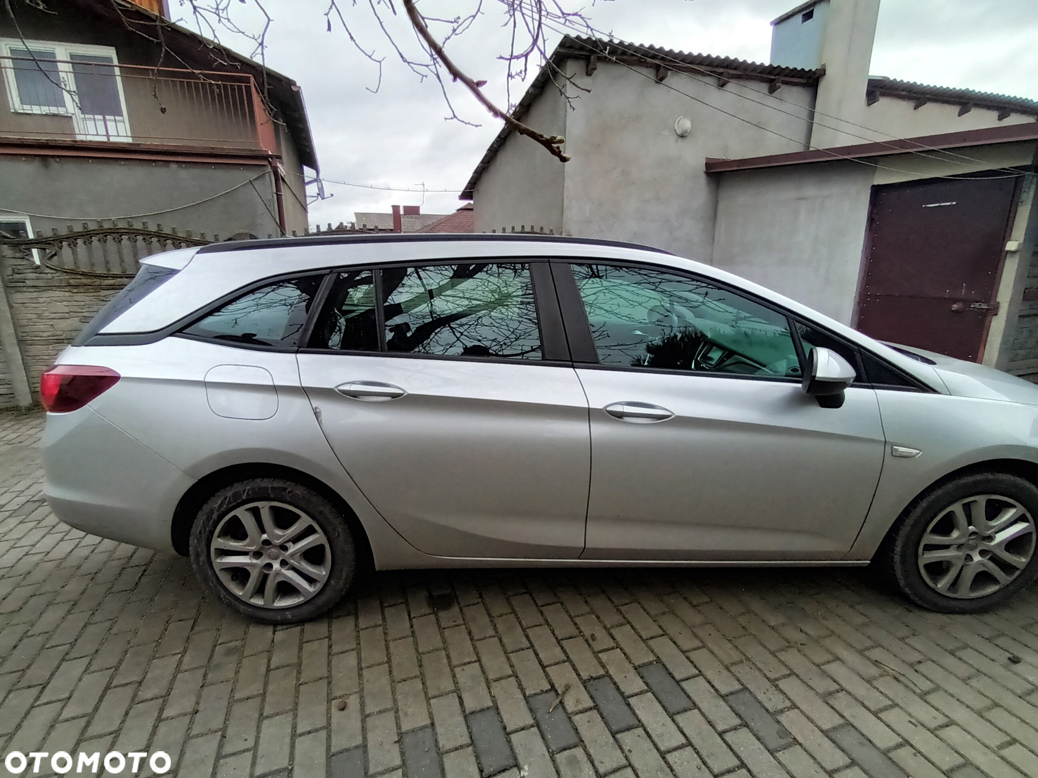 Opel Astra IV 1.6 CDTI Sport - 4