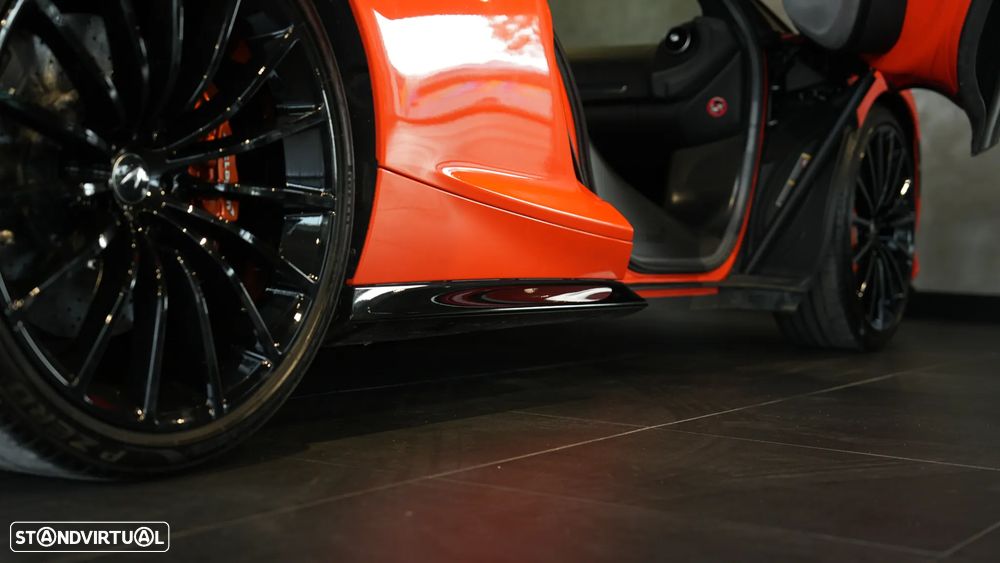 McLaren GT 4.0 Twin-Turbo V8 - 18