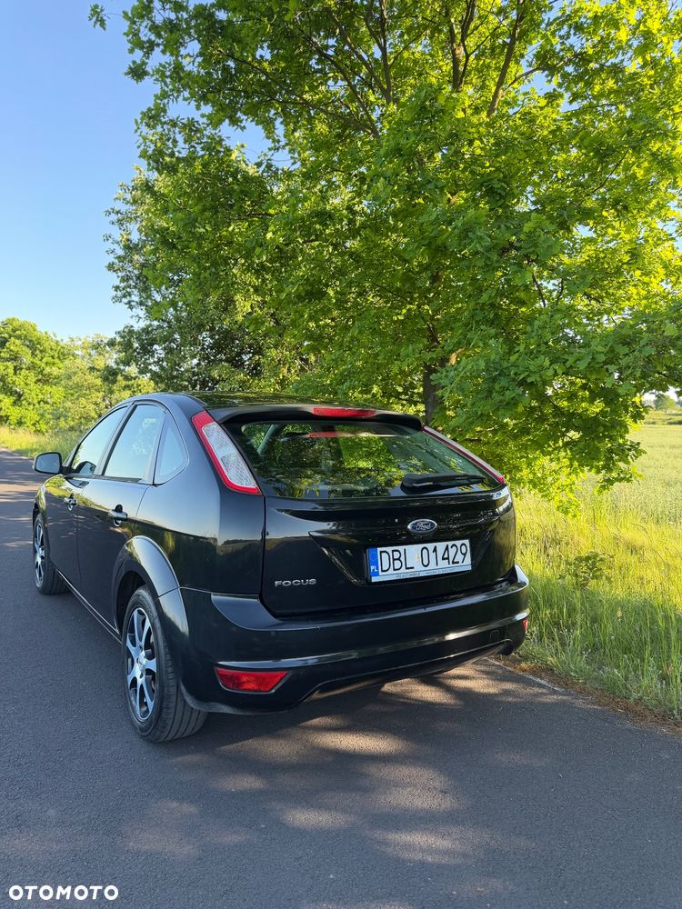 Ford Focus 1.6 16V Trend - 3