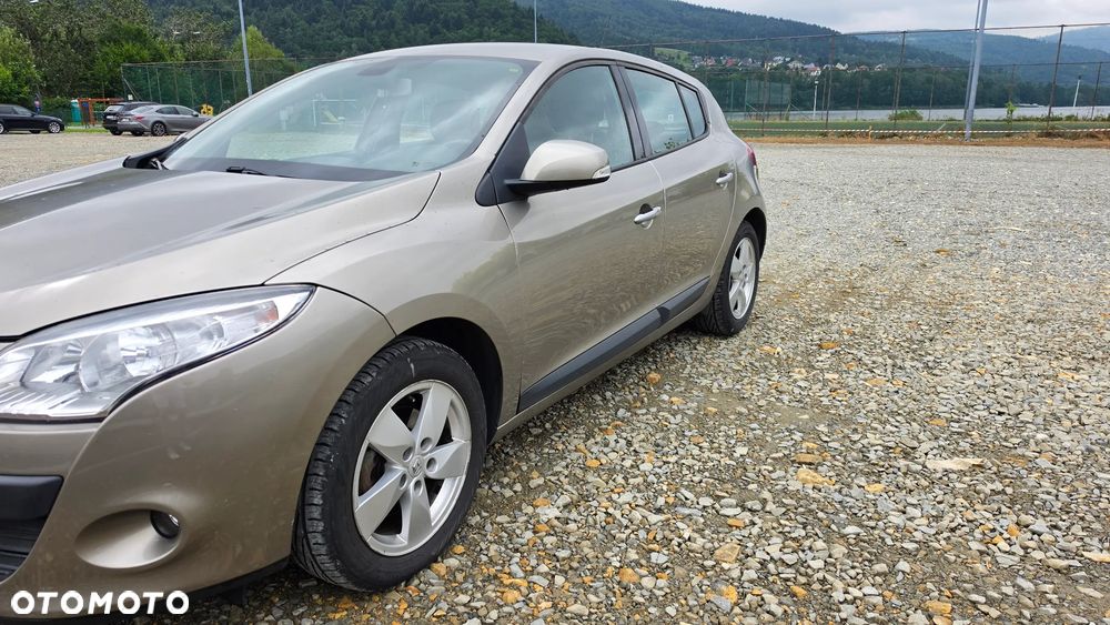 Renault Megane 1.6 16V Dynamique - 3