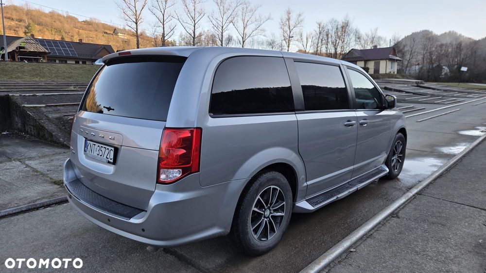 Dodge Grand Caravan 3.6 Express - 5