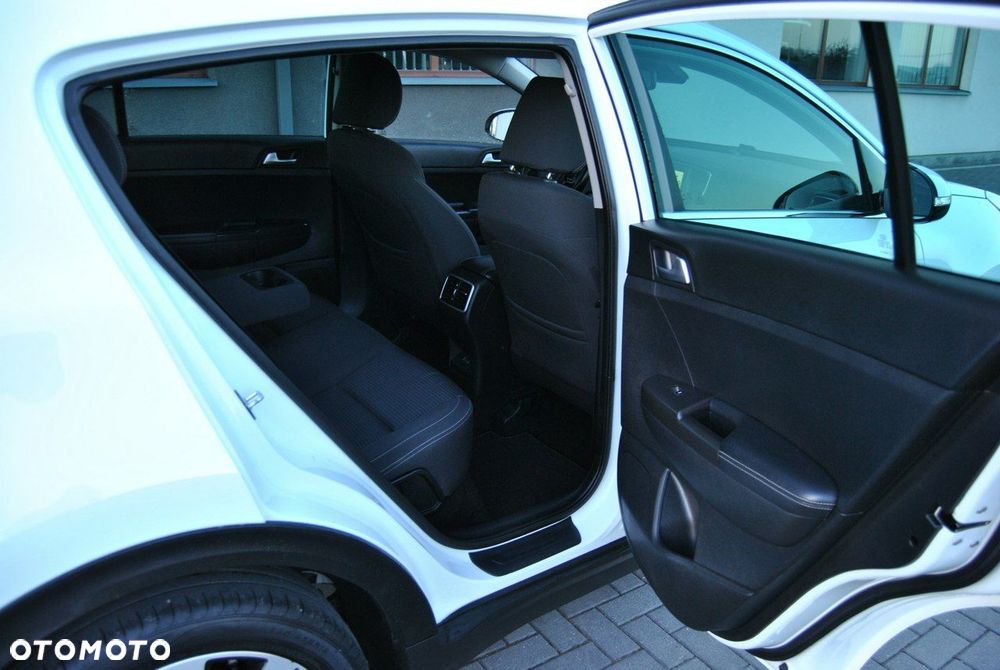 Kia Sportage - 12