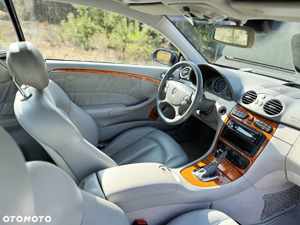 Mercedes-Benz CLK 320 Elegance - 13