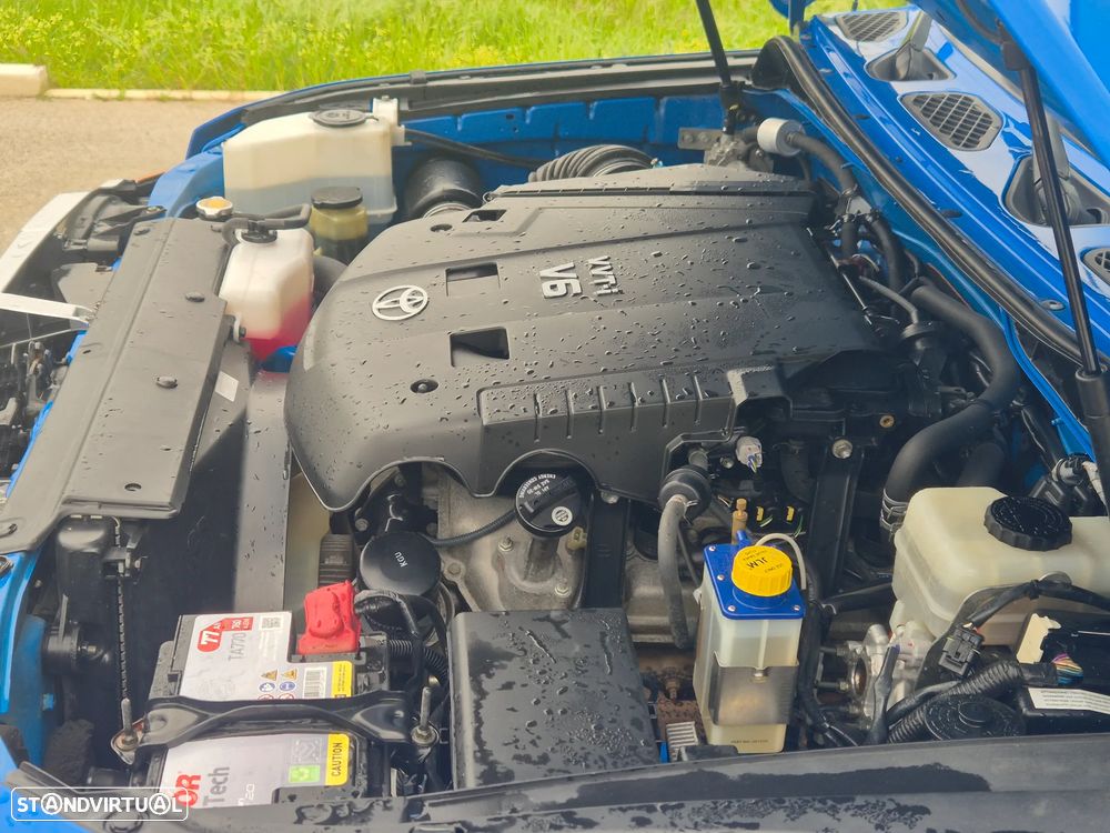 Toyota FJ Cruiser - 18