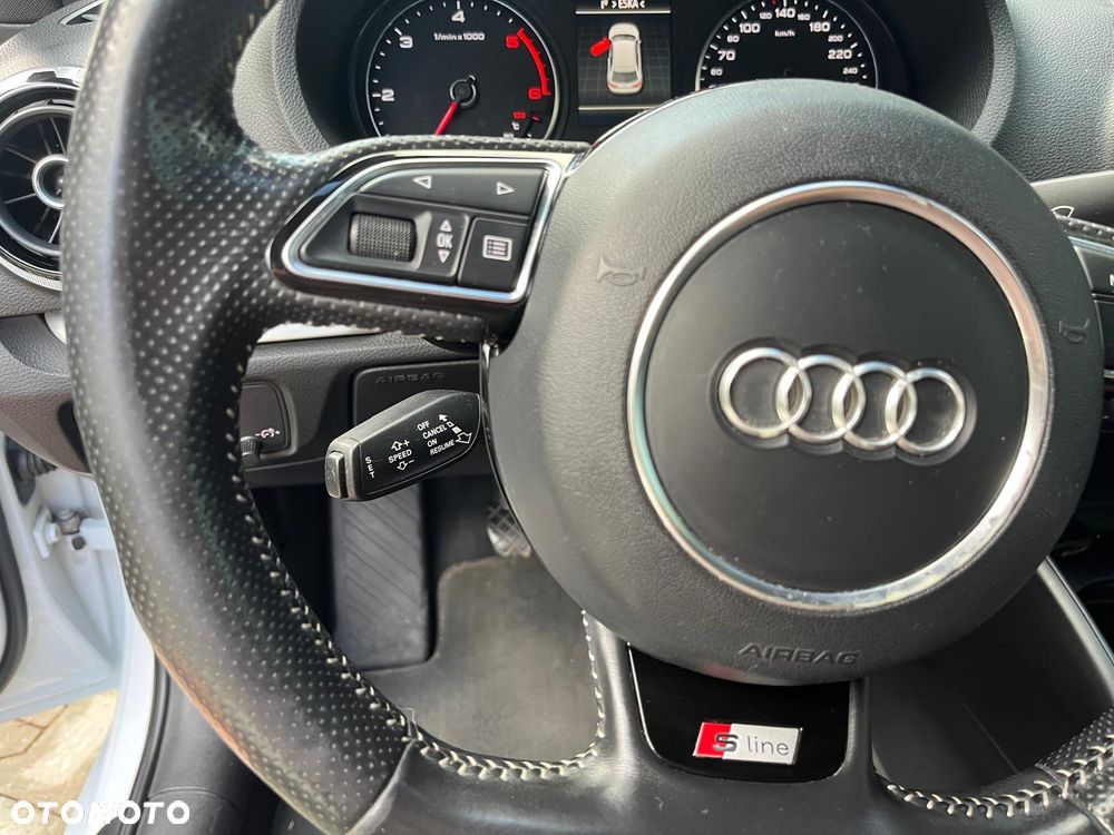 Audi A3 3-drzwiowe 2.0 TDI quattro S line Sportpaket - 29
