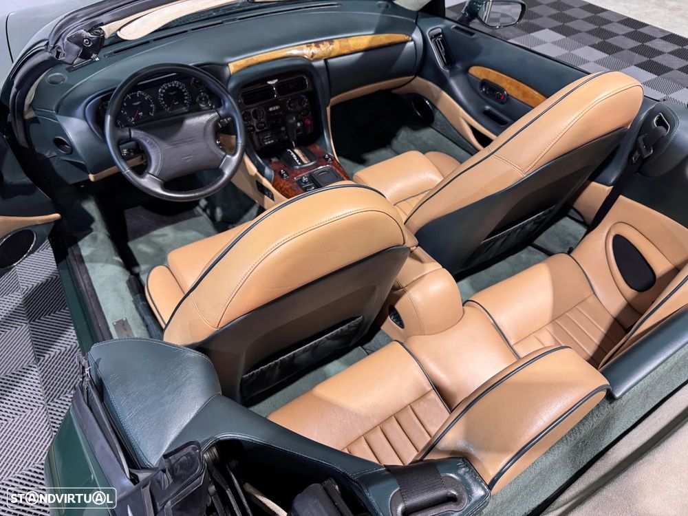 Aston Martin DB7 Vantage Volante - 46