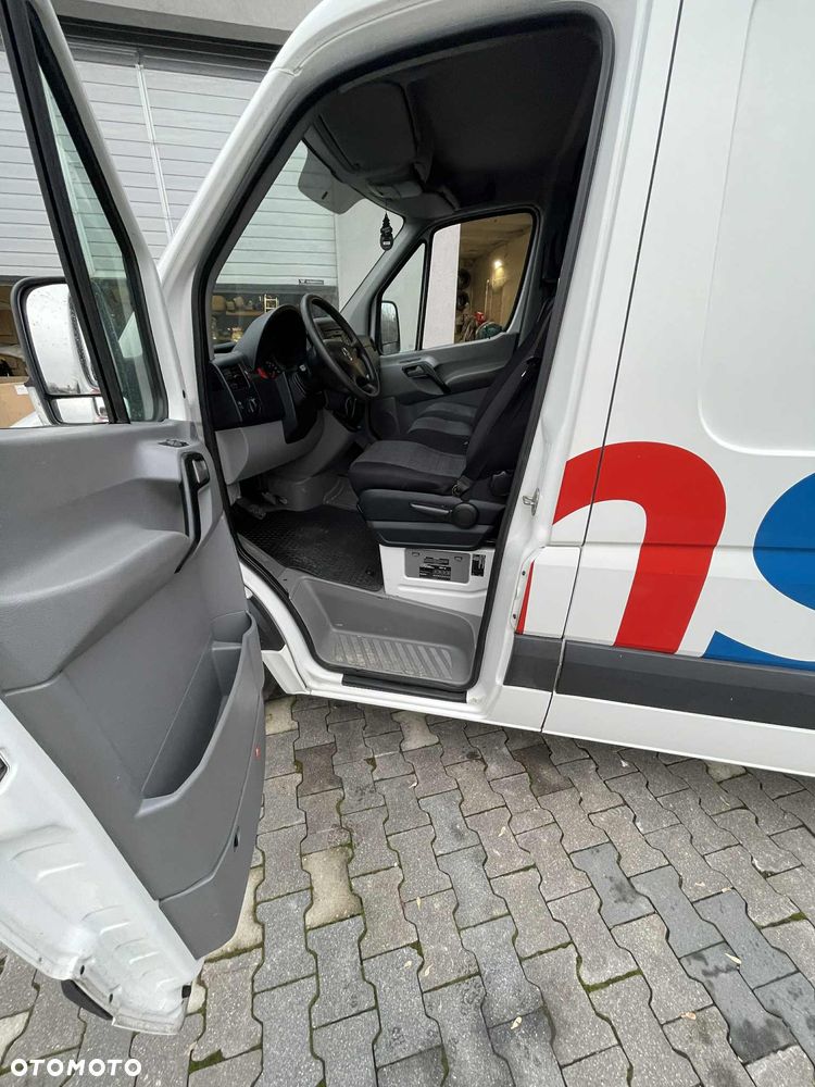 Volkswagen CRAFTER - 9