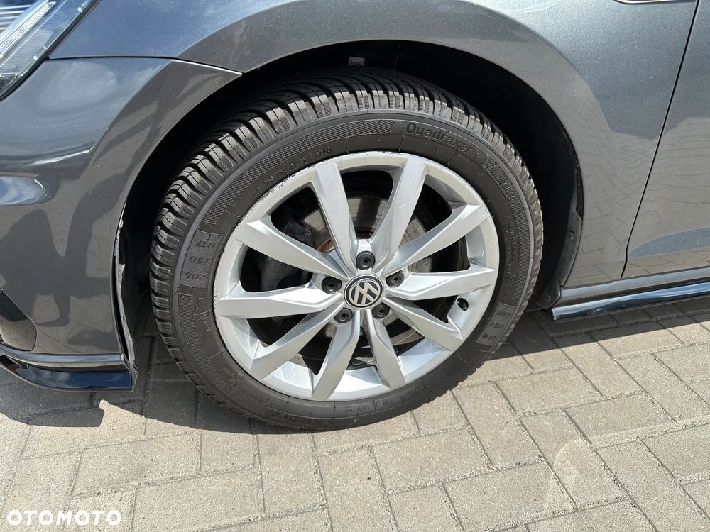 Volkswagen Golf - 31