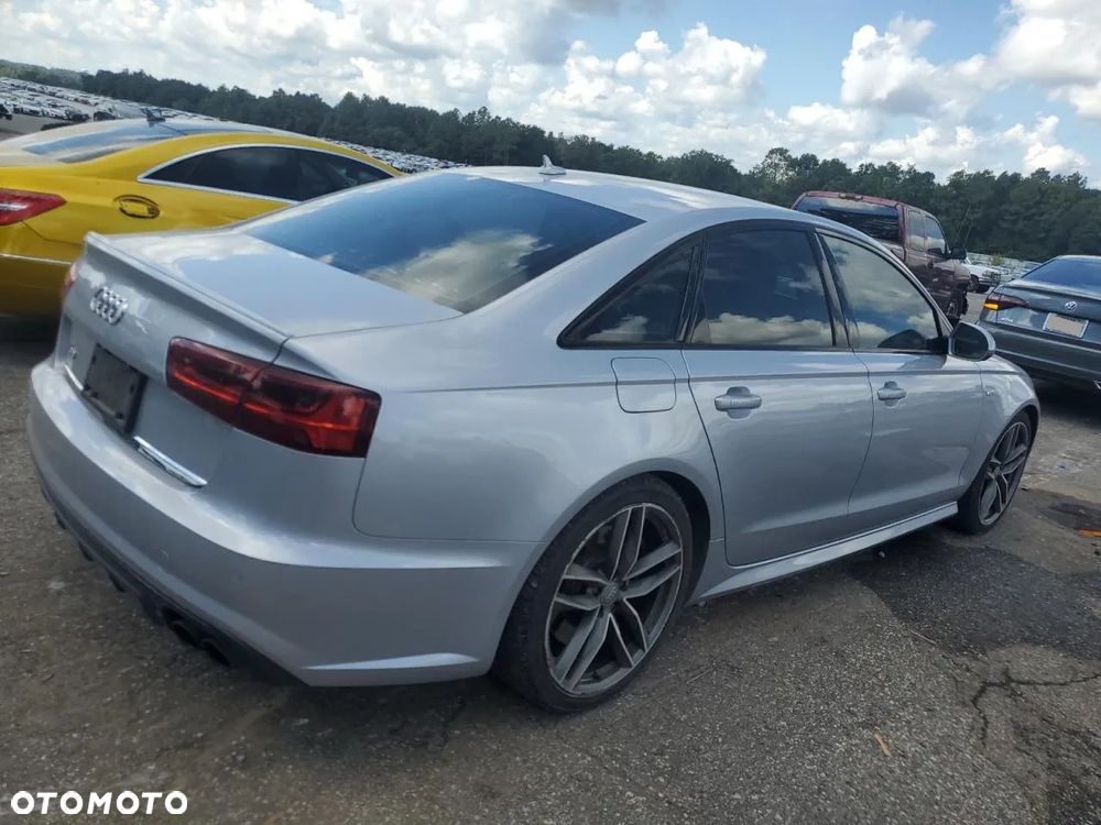 Audi S6 Limousine - 4