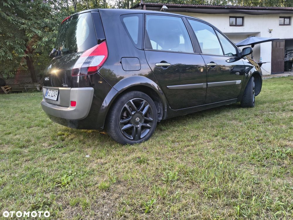 Renault Scenic - 4