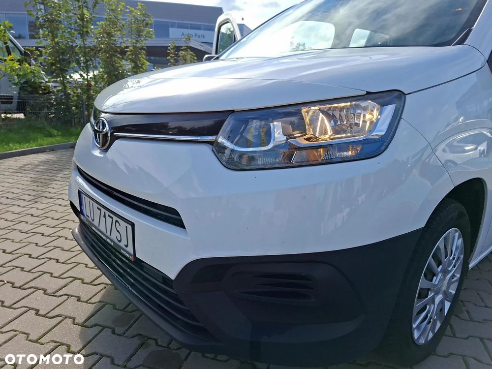Toyota Proace City Verso 1.5 D-4D Business - 25