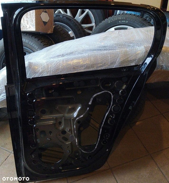 Drzwi tył tylne prawe Peugeot 208 II - 3