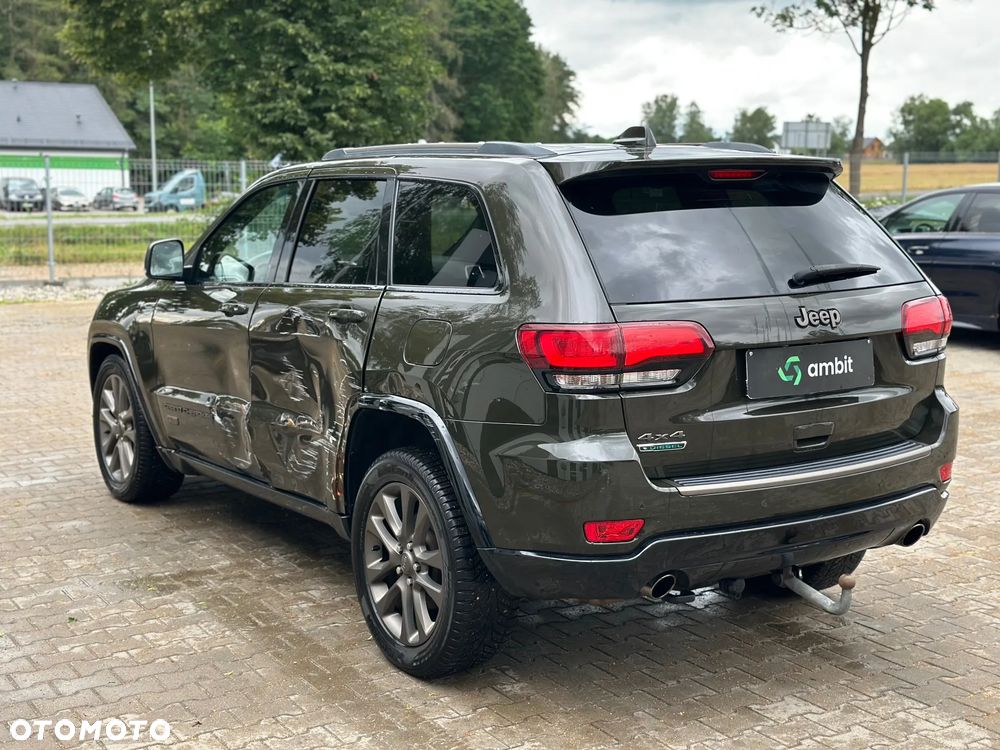Jeep Grand Cherokee - 6