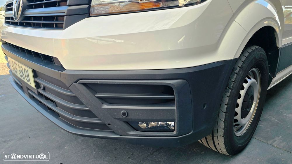 VW Crafter 35 2.0 TDI CD Longo - 25