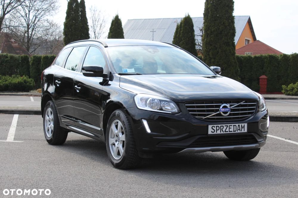 Volvo XC 60 D3 Momentum - 1