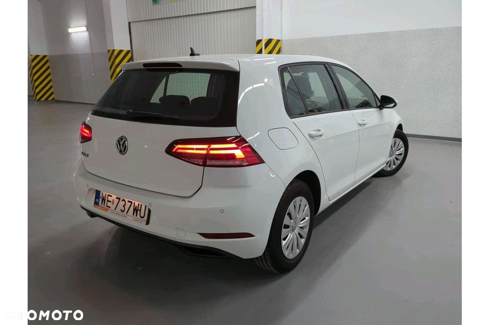 Volkswagen Golf - 3