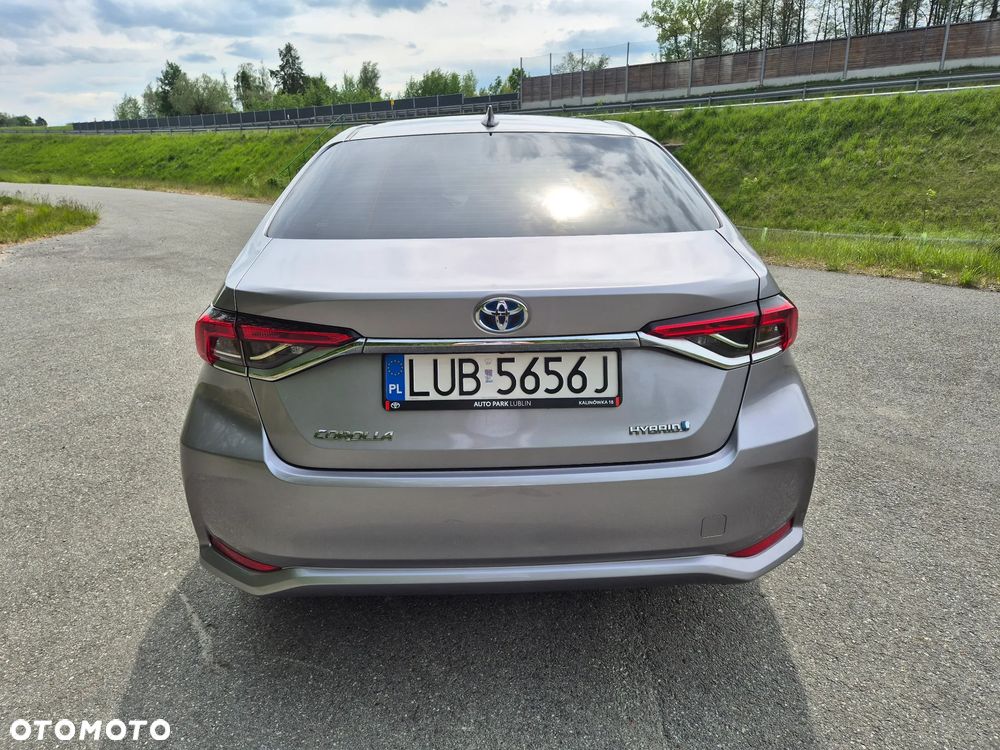 Toyota Corolla - 8