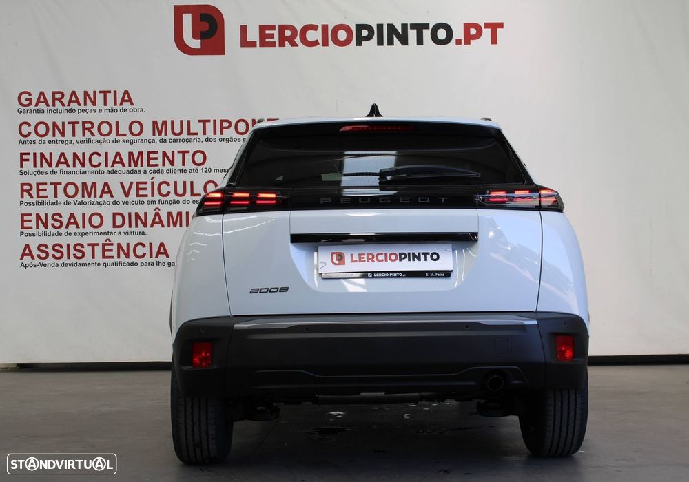 Peugeot 2008 1.2 PureTech Allure - 4
