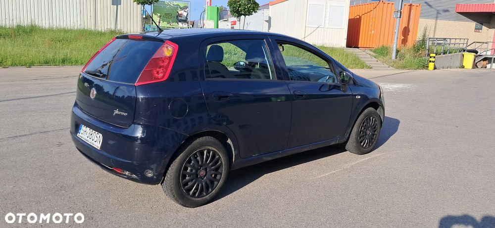 Fiat Grande Punto - 5