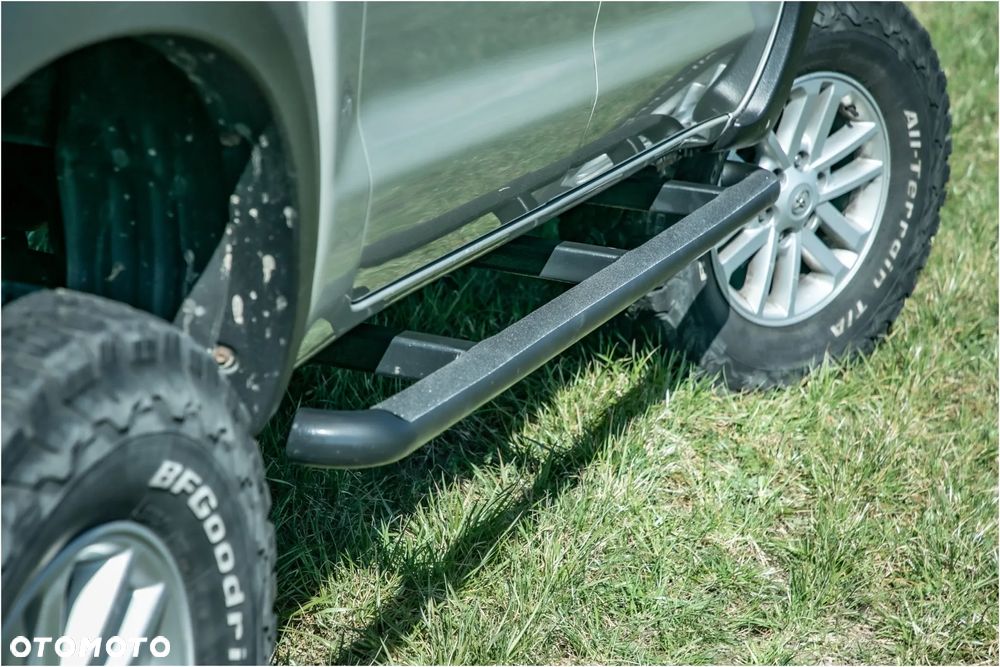 Toyota Hilux 3.0 D-4D SR5 - 28